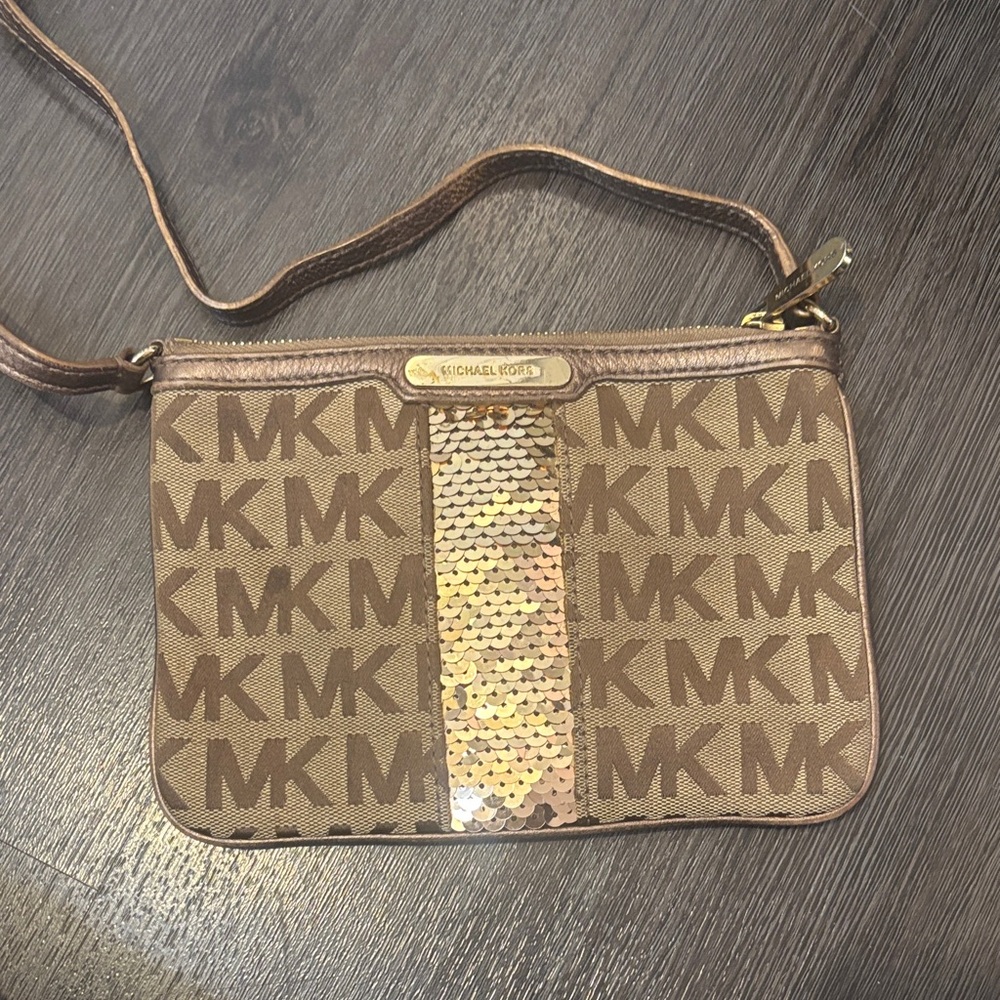 Michael Kors Tan and Gold Sequin Wristlet
